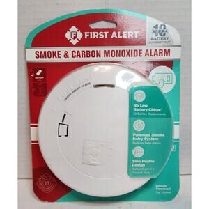 First Alert 1039868 10 YEAR Battery-Powered Smoke & Carbon Monoxide Alarm